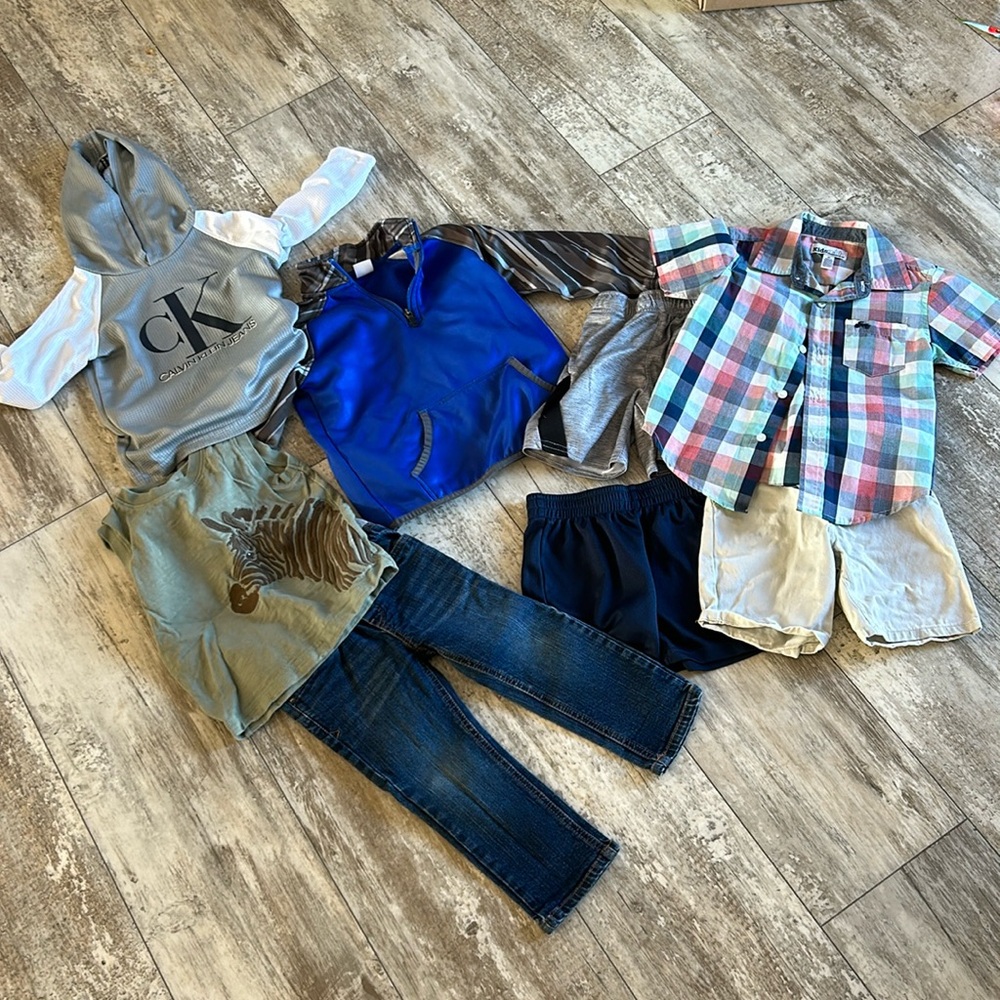 3T/2T Boys Clothing Bundle. Calvin Klein, Gymboree, Champion brands